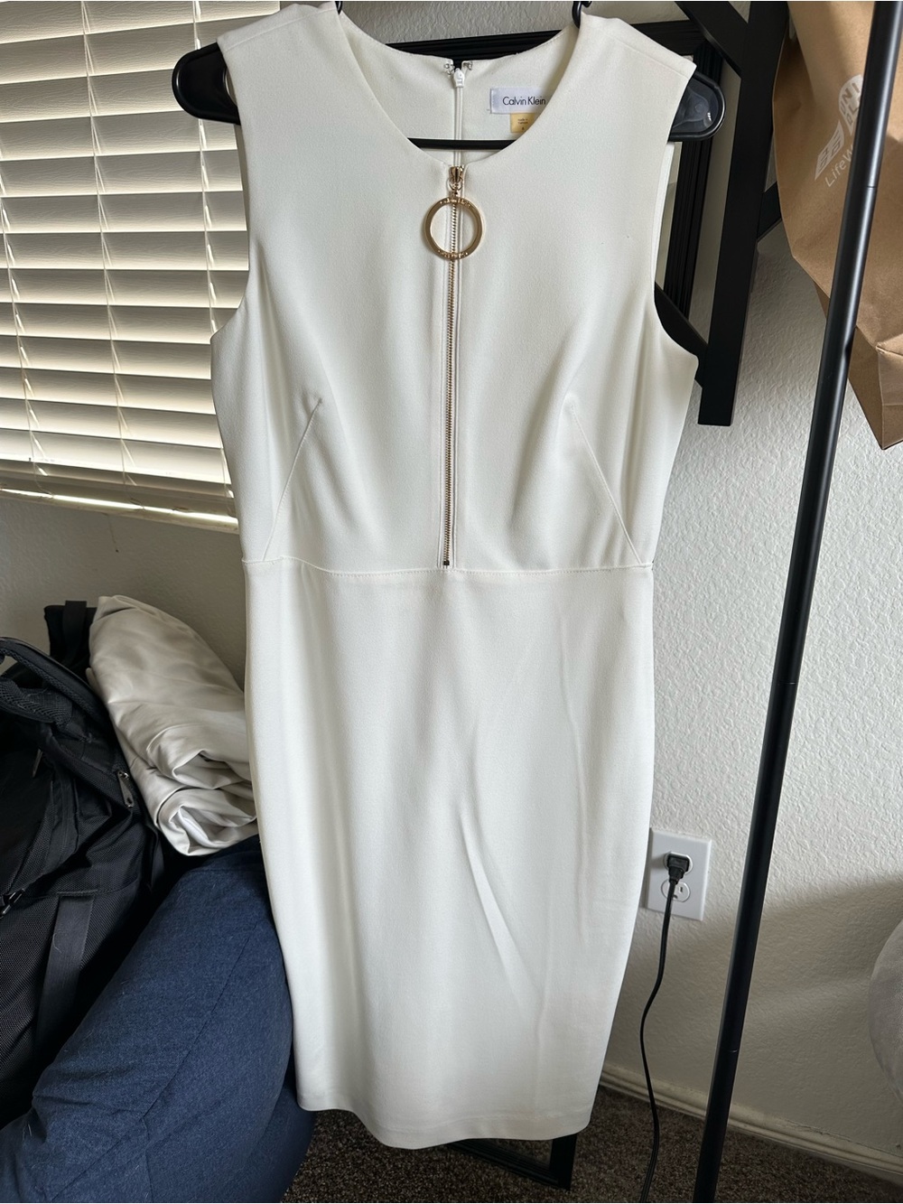 Calvin Klein Ivory Sleeveless Midi Sheath Pencil Dress with Gold Ring Zip Size 6